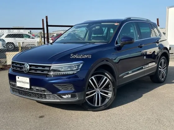 2020 Volkswagen Tiguan photo 1