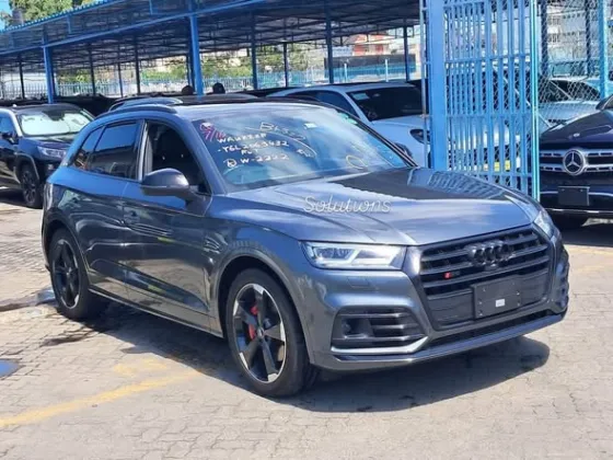 2020 Audi SQ5 photo 1